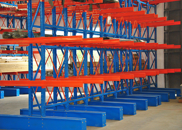 Rak penyimpanan Cantilever sisi ganda Rak bahan Cantilever industri untuk benda panjang