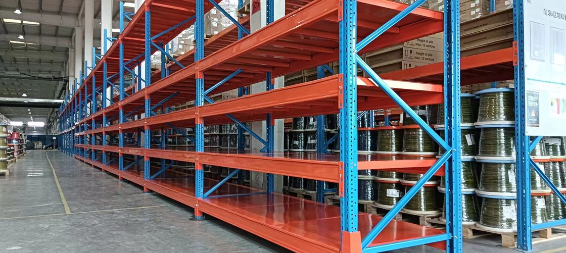 Rak penyimpanan baja industri berat yang disesuaikan dengan perlindungan korosi