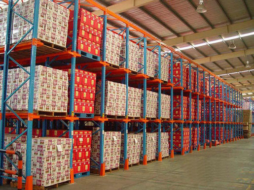 Cold Rolled Steel Drive In Drive Through Racking System Untuk Gudang Industri