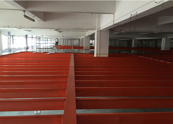 Long Span Industrial Mezzanine Floors Struktur baja untuk penyimpanan gudang