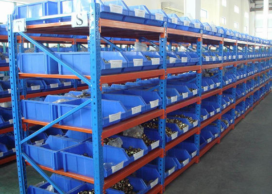 Custom Medium Duty Storage Rack Assemble / Welded Structural Steel Pallet Rack Produsen