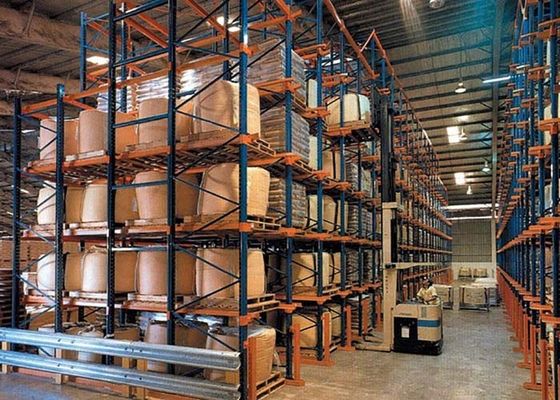 Metal Drive In Palet Racking Produsen 1500kg/Palet Sistem Rak Gudang