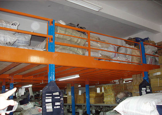 2 Tingkat Cold Rolling Industrial Steel Storage Racks Platform Orange / Biru Warna