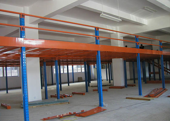 2 Tingkat Cold Rolling Industrial Steel Storage Racks Platform Orange / Biru Warna