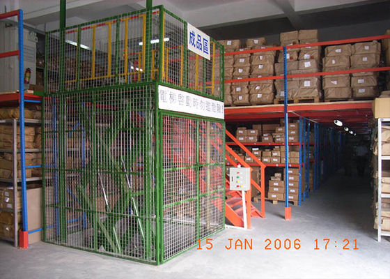 Rack yang didukung Mezzanine Industri Steel Storage Racks Cold Rolled dengan Racking Frame