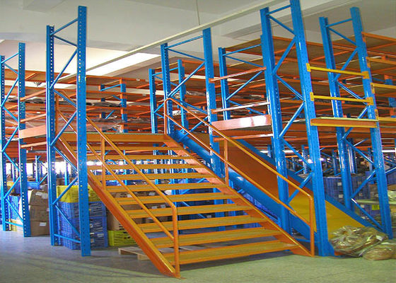 Multi Level Industrial Storage Mezzanine Racking Floor untuk Gudang Area Besar