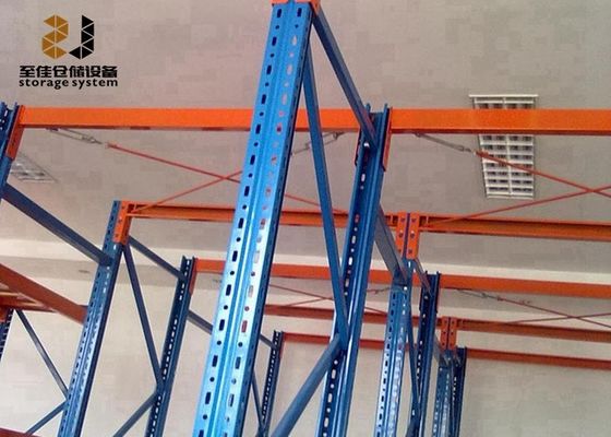 Mengumpulkan atau mengelap bubuk pelapis drive melalui pallet raking