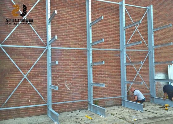 Ukuran yang disesuaikan 300-1800mm lengan dengan Safelock bebas berdiri rak kayu
