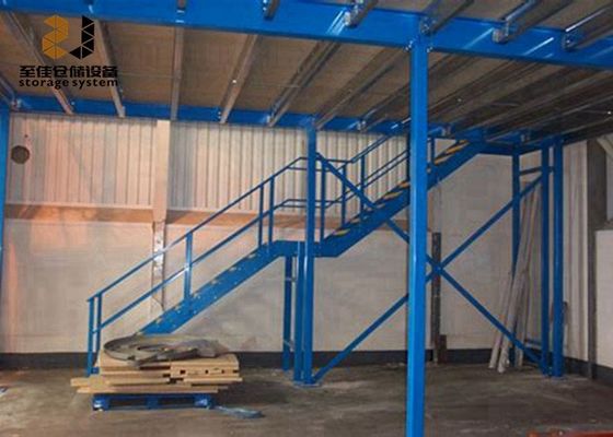 Baja Q235 / Q345 Lantai Mezzanine Industri Dua Lapisan Untuk Gudang