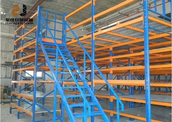 Baja Q235 / Q345 Mezzanine Lantai Rak Dengan Kapasitas Beban Besar 500kg - 4000kg/m2