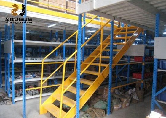 Lantai Mezzanine Industri Ekonomi Baja Q235 Sistem Mezzanine Gudang