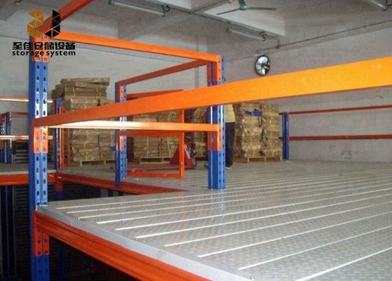 Lantai Mezzanine Industri yang awet / Rak Rivet Tanpa Bolt 5 Tahun Garansi