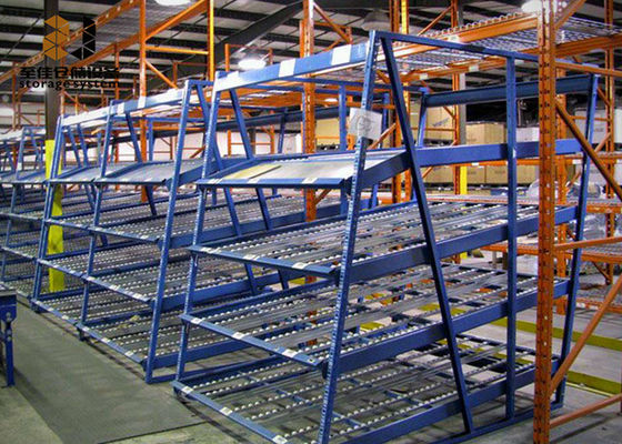 Ketahanan tahan lama Q235 Rak penyimpanan baja industri Maksimum 1500kg Panjang disesuaikan