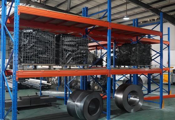 Rak penyimpanan baja industri berwarna kuning yang kokoh untuk kapasitas berat maksimum 2000 kg/pallet