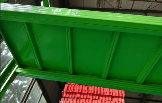 Columns Hole Light Duty Storage Shelf dengan desain lubang kupu-kupu dan waktu respons 30 menit