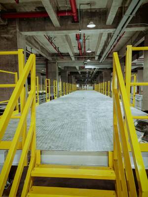 Platform loteng balok-I tugas berat